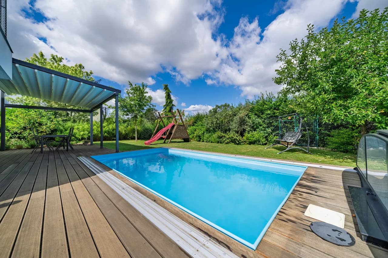 Outdoor living